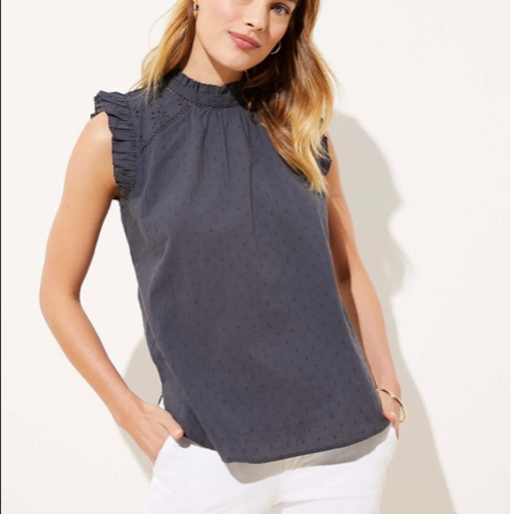 NWT LOFT Women's‎ Eyelet Ruffle Top